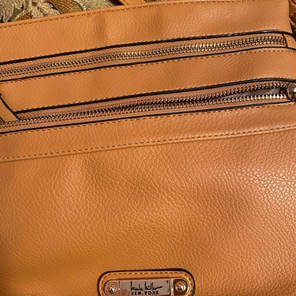 Purse - Picture 2 of 2